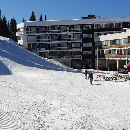 Apartment Aux Pieds Des Pistes Roche Beranger